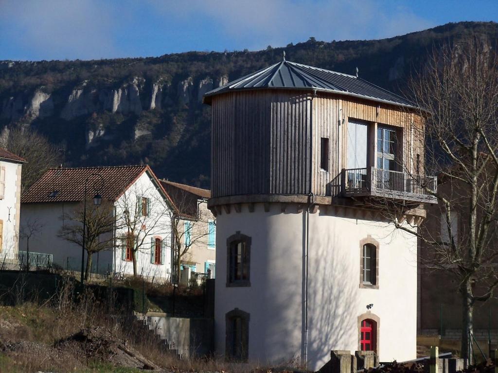 Chateau D'Eau Logement Insolite Tournemire  Экстерьер фото
